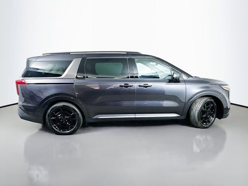Certified 2026 Kia Carnival SX Prestige image 8