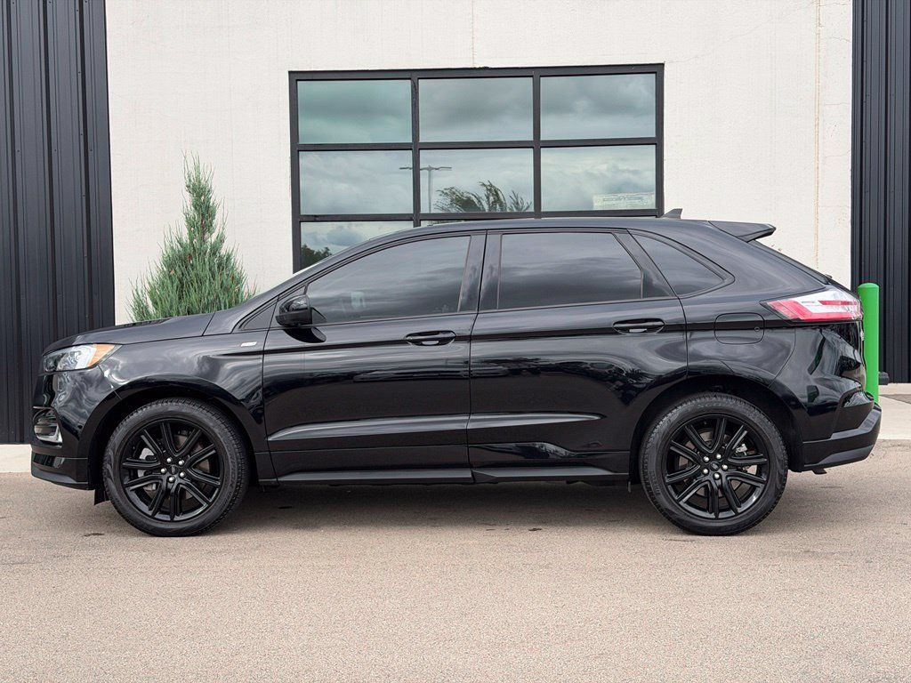 Used 2024 Ford Edge ST-Line AWD/4WD image 2