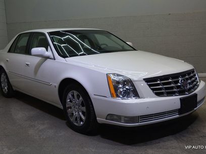 Used 2009 Cadillac DTS w/ Trunk Convenience Package