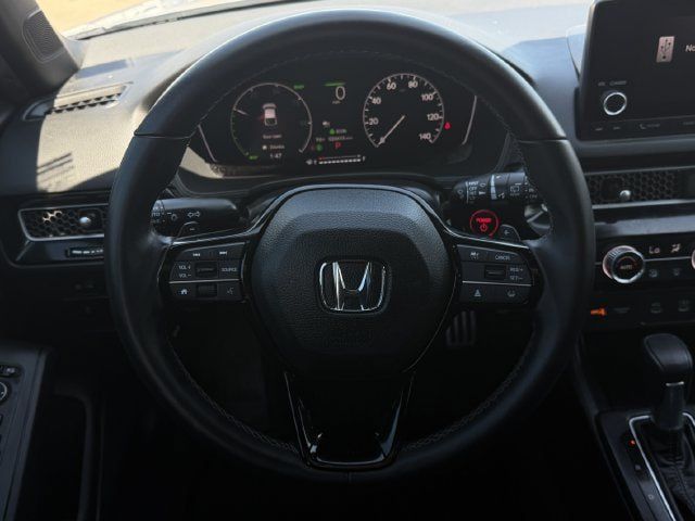 Used 2025 Honda Civic Sport image 12