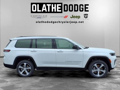 New 2026 Jeep Grand Cherokee L Limited AWD/4WD image 29