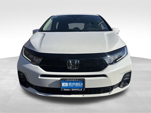 New 2026 Honda Odyssey Touring image 11