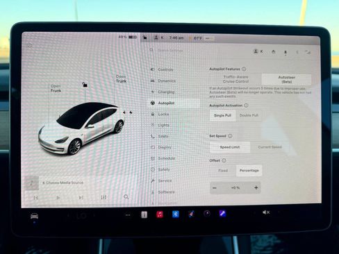Used 2019 Tesla Model 3 Long Range image 12