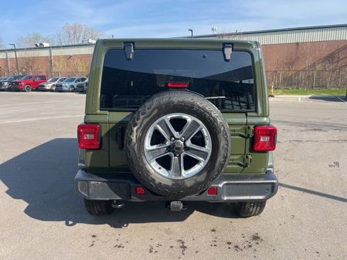 Used 2021 Jeep Wrangler Unlimited Sahara AWD/4WD image 6