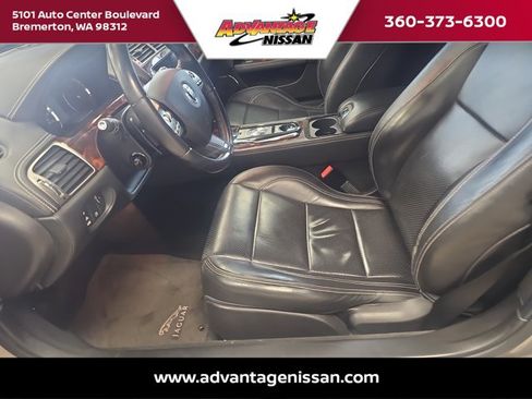 Used 2010 Jaguar XKR R RWD image 15