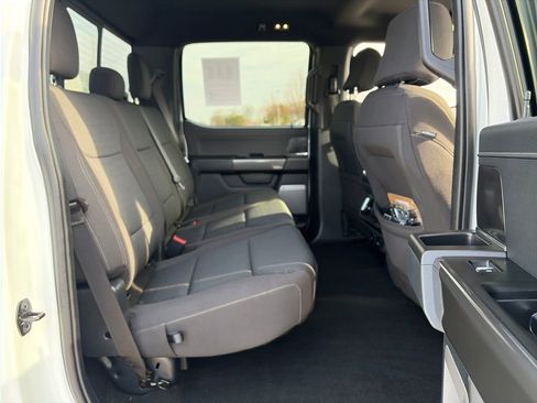 Used 2023 Ford F150 XLT image 38