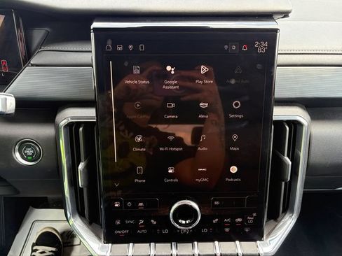 Used 2024 GMC Acadia Elevation FWD image 27