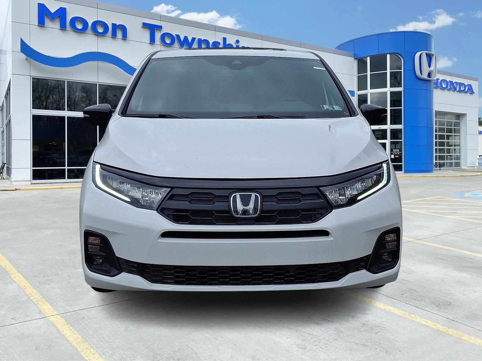 New 2026 Honda Odyssey Sport-L image 2