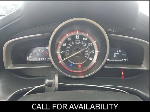 Used 2016 MAZDA MAZDA3 i Sport w/ Preferred Equipment Package FWD image 10