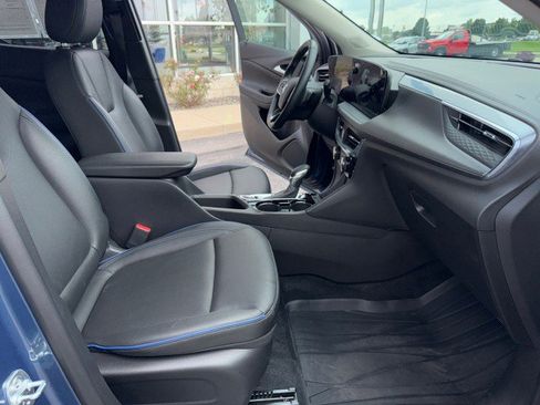 Used 2025 Buick Encore GX Sport Touring w/ Comfort Package FWD image 28