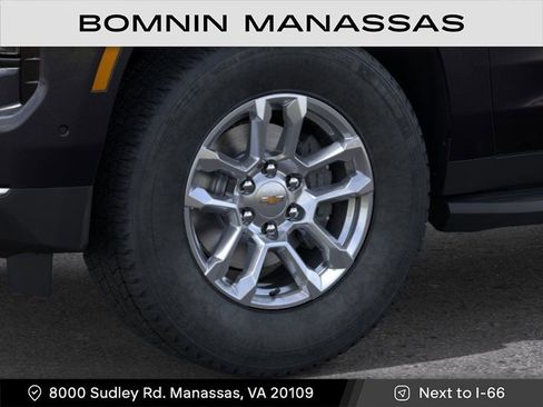 New 2026 Chevrolet Suburban LS image 9
