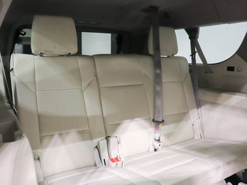 Certified 2022 Cadillac Escalade ESV Sport Platinum image 25