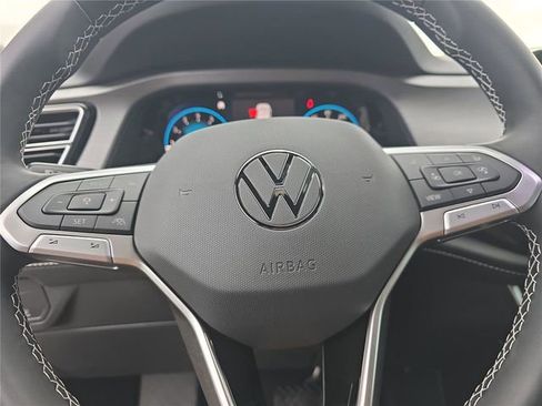 New 2026 Volkswagen Atlas Cross Sport SE image 23