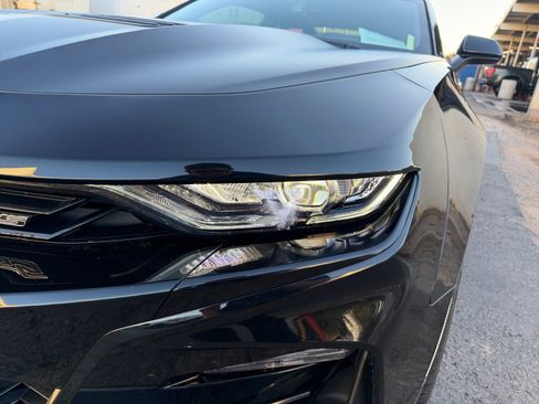 Used 2019 Chevrolet Camaro SS RWD image 9