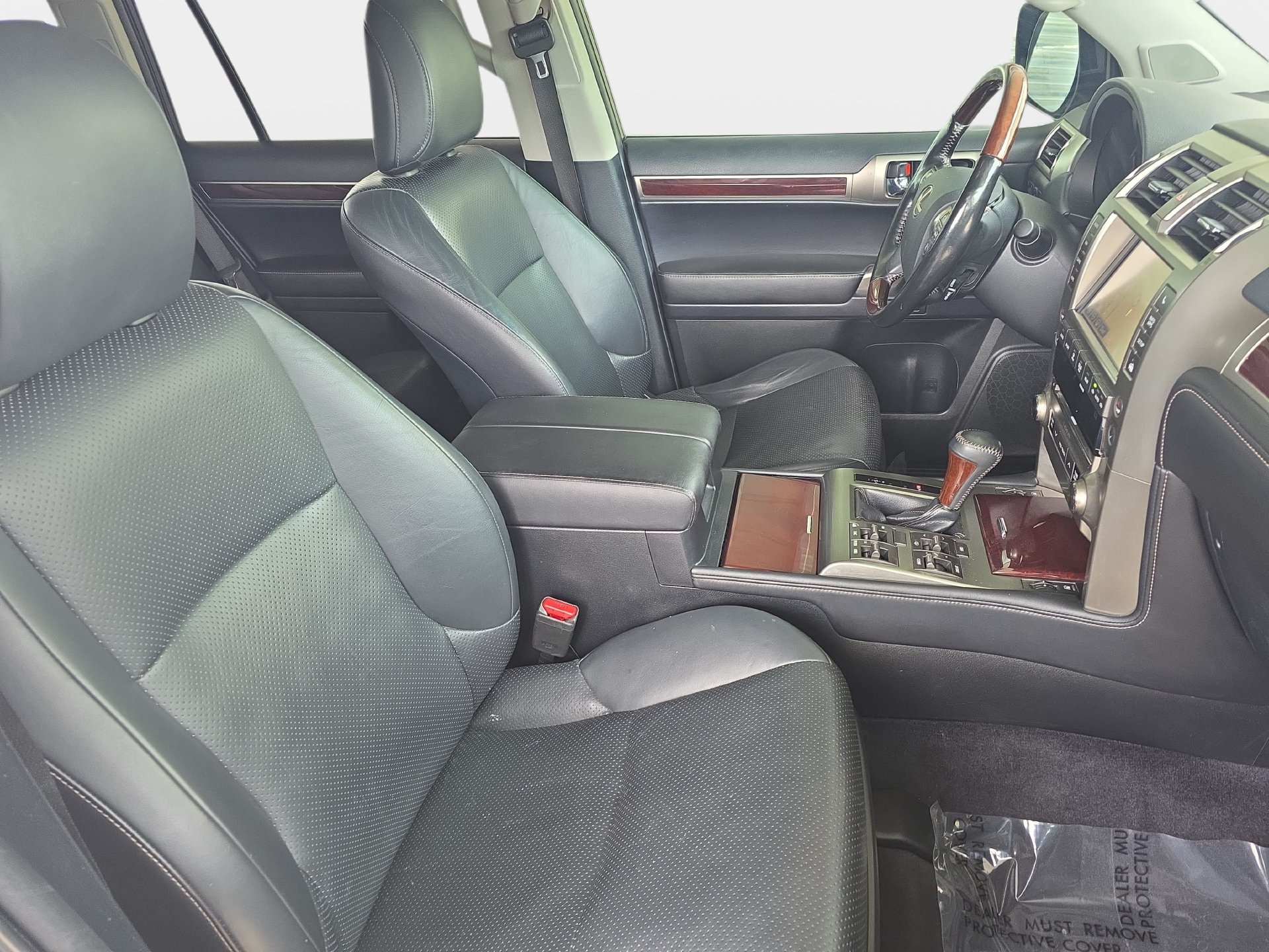 Used 2017 Lexus GX 460 Luxury w/ Preferred Accessory Package AWD/4WD image 10