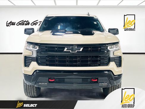 Used 2023 Chevrolet Silverado 1500 LT Trail Boss image 2