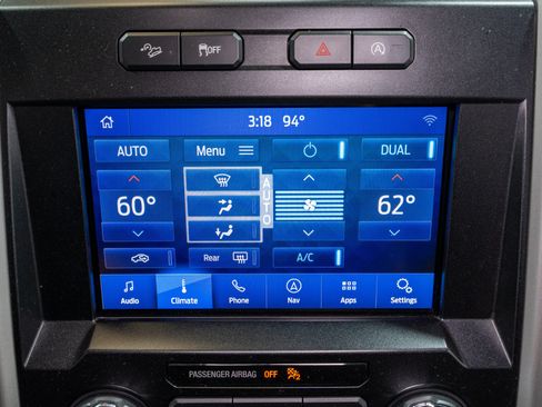 Used 2019 Ford F150 Lariat AWD/4WD image 24