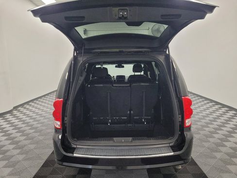 Used 2019 Dodge Grand Caravan GT FWD image 29