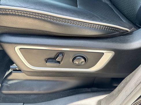 Used 2022 RAM 1500 Laramie w/ Sport Appearance Package RWD image 14