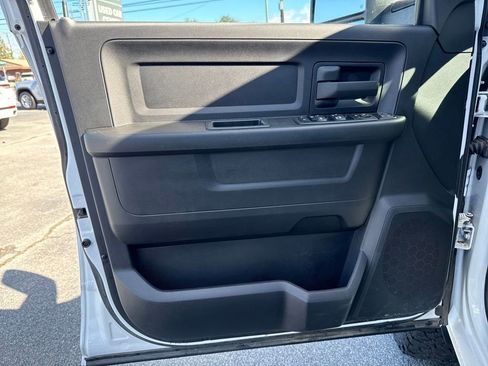 Used 2023 RAM 3500 Tradesman w/ Chrome Appearance Group image 25