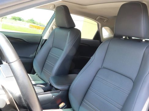 Used 2018 Lexus NX 300 F Sport image 18