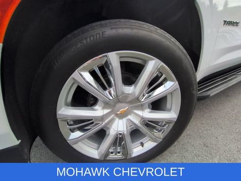 Used 2024 Chevrolet Tahoe High Country AWD/4WD image 34