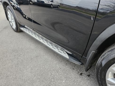 Used 2022 Toyota Highlander Limited image 16