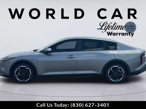 Used 2025 Kia K4 EX FWD image 6