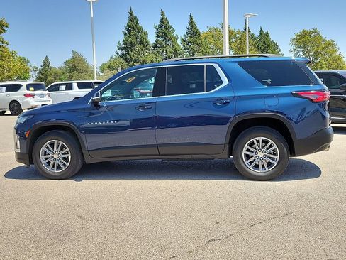 Used 2023 Chevrolet Traverse LT AWD/4WD image 7