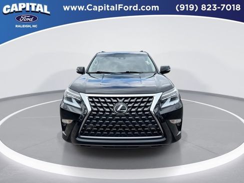 Used 2022 Lexus GX 460 Premium image 3