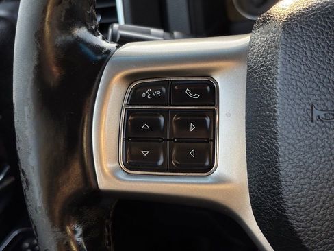 Used 2014 RAM 2500 Laramie image 30