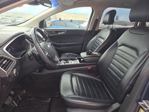 Used 2019 Ford Edge SEL w/ Equipment Group 201A AWD/4WD image 13
