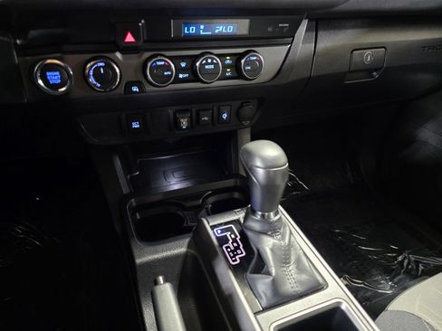Used 2023 Toyota Tacoma TRD Sport w/ Black Out Package (TMS) AWD/4WD image 28