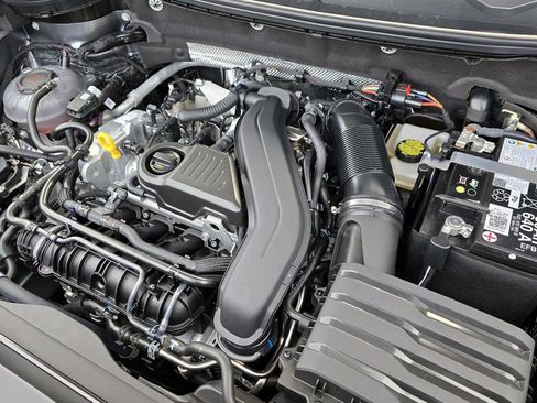 New 2026 Volkswagen Taos S image 7