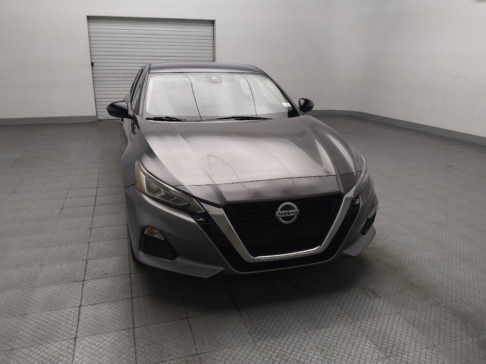 Used 2021 Nissan Altima 2.5 SR FWD image 14