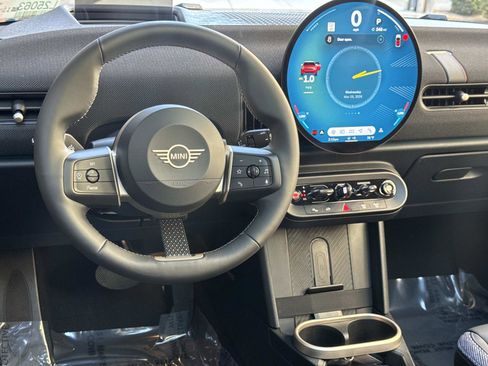 Certified 2026 MINI Cooper S FWD image 7