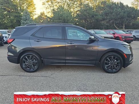 Used 2023 Chevrolet Equinox RS w/ LPO, Floor Liner Package image 6