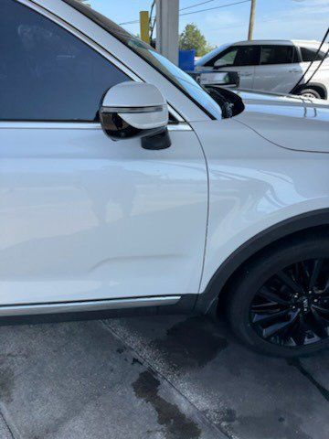 Used 2020 Kia Telluride SX w/ SX Prestige Package AWD/4WD image 5