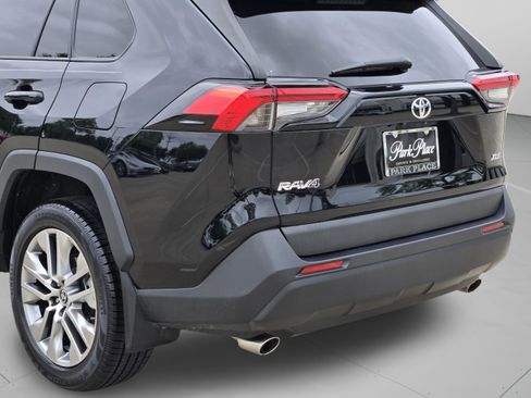 Used 2023 Toyota RAV4 XLE Premium FWD image 36