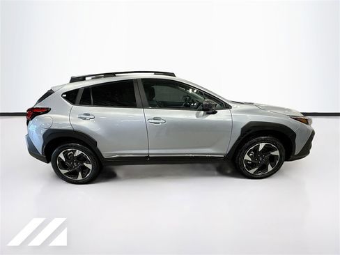 New 2026 Subaru Crosstrek 2.5i Limited w/ Crosstrek Mirror Package image 4