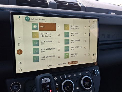 New 2026 Land Rover Defender 110 S image 9