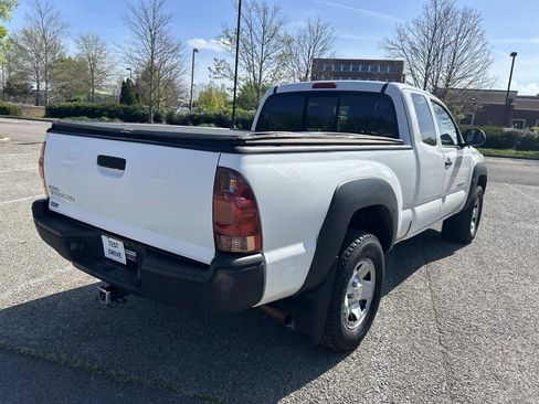 Used 2012 Toyota Tacoma 4x4 Access Cab w/ Convenience Pkg image 7