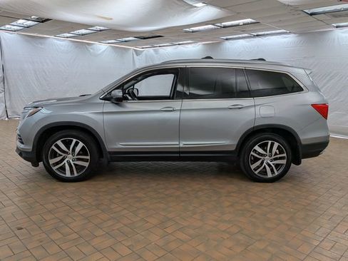 Used 2018 Honda Pilot Elite image 4