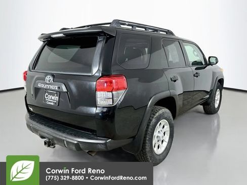 Used 2011 Toyota 4Runner Trail AWD/4WD image 9