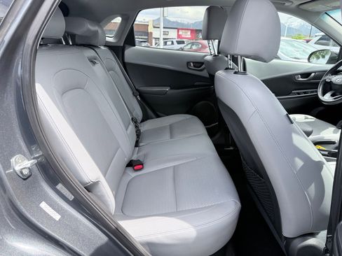 Used 2019 Hyundai Kona Limited AWD/4WD image 31