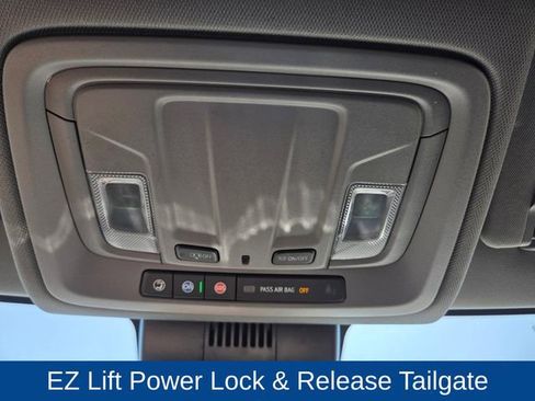 Used 2023 Chevrolet Silverado 1500 RST AWD/4WD image 37