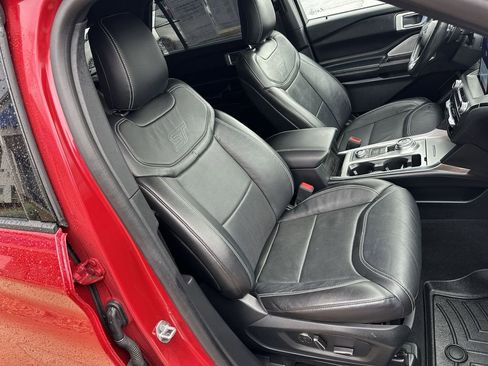 Used 2020 Ford Explorer ST w/ Premium Technology Package AWD/4WD image 24