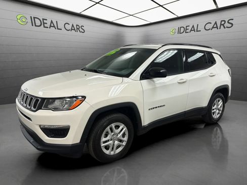 Used 2018 Jeep Compass Sport w/ Tech Group FWD image 1