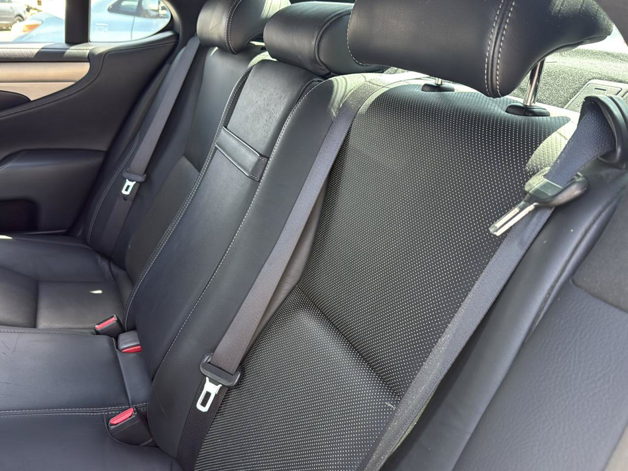 Used 2015 Lexus LS 460 w/ F Sport Package RWD image 57