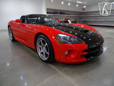 Used 2003 Dodge Viper SRT-10 image 21